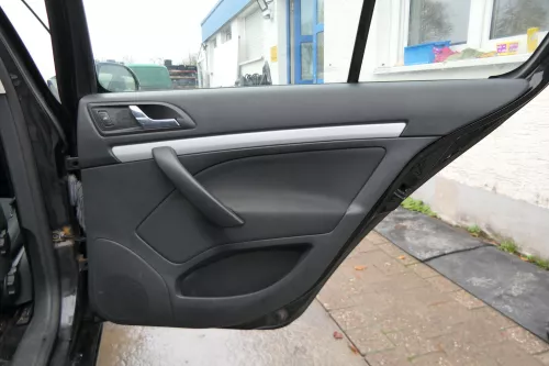 1x Octavia 1Z Limousine Türverkleidung Verkleidung Tür hinten rechts schwarz ony (178908)