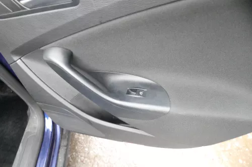 1x VW Passat 3C Variant Türverkleidung Verkleidung Tür hinten rechts schwarz (178949)