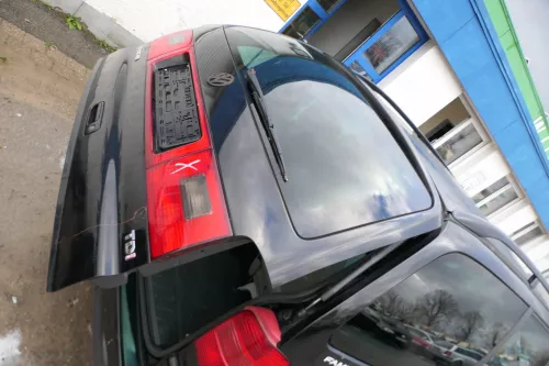 VW Sharan 7M 7M3 Heckklappe Scheibe Klappe hinten ab Bj.2000 schwarz L041 (178994)
