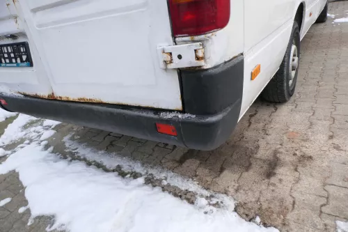 VW LT 35 2D Stoßstange hinten Frontstoßstange schwarz Träger (179202)