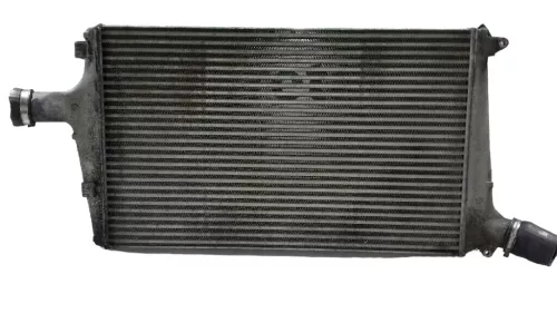 Audi A6 4B Ladeluftkühler Ladeluft Kühler 2,5 TDI 4B0145805F AKE BCZ BAU (179220)