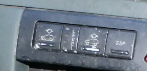 Audi A6 4B Quattro Allroad Schalter Niveauregulierung Niveau 4Z7927139A