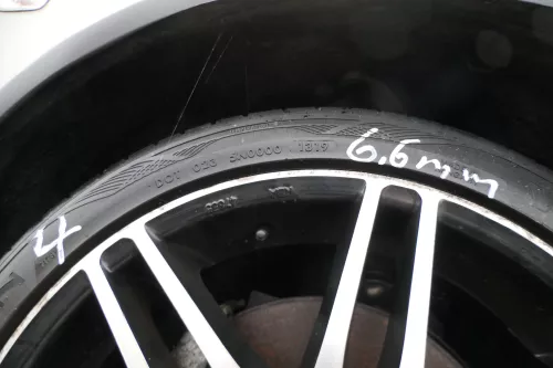 4x 3BG A6 4B Alufelgen Felgen KBA 47855 6-7mm 225/40 RR18 92W Reifen 18 Zoll (179276)