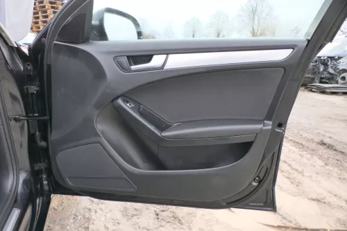 1x A4 8K B8 Türverkleidung Verkleidung Tür vorne rechts schwarz Stoff schwarz