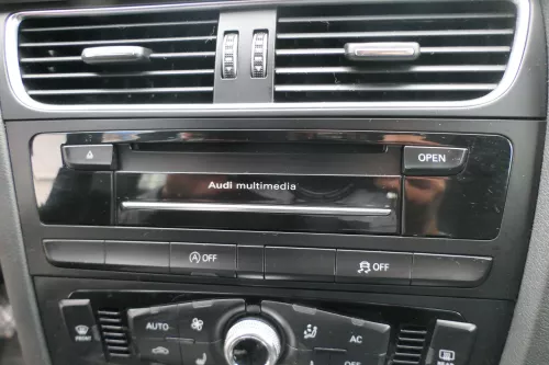 Audi A4 8K Navi Navirechner Steuereinheit 8R1035652A Bedienteil Rechner Multimed (179317)