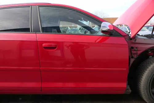 Audi A3 8P 4/5 Türer Tür vorne rechts Beifahrertür Türblatt rot LY3J Sportback (179479)