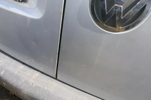 VW Caddy 2k Flügeltür hinten links silber LA7W mit Scheibe OHNE Anbauteile (179715)