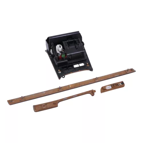 VW Golf 5 1K Verkleidung Abdeckung Dekor links + rechts - Holz nussbaum Aschenbe (179740)