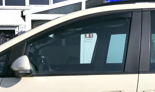 Sharan 7N vorne links Fenster Scheibe in Tür Fensterscheibe 7N0845201