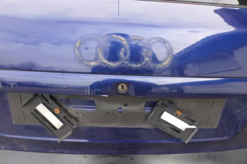 A3 8L bis cBj. ca1999 Heckklappe Kofferraumklappe Klappe hinten blau LZ5K Scheib (179911)