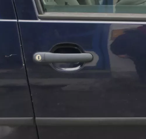 VW Golf 4 Bora Tür vorne rechts Beifahrertür 4/5-Türer + Kombi blau LA5G (180062)