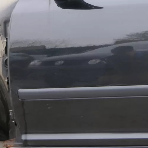 Skoda Octavia 1Z Kombi+Limo Tür vorne links Fahrertür schwarz LF9R OHNEAnbauteil (180158)