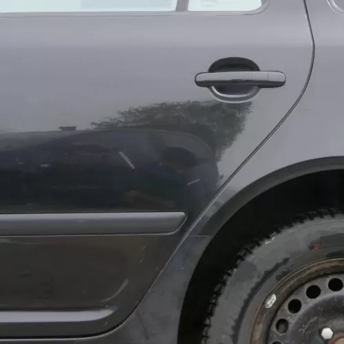 Skoda Octavia 1Z Kombi Tür hinten links schwarz LF9R (ohneAnbauteile) (180159)