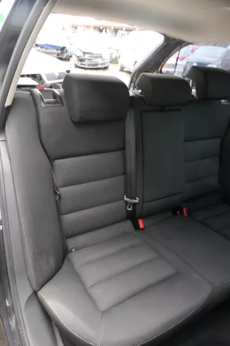 Octavia 1Z Sitz Sitze hinten Rückbank Rücksitzbank Lehne Elegance- ohneKopfstü (180187)