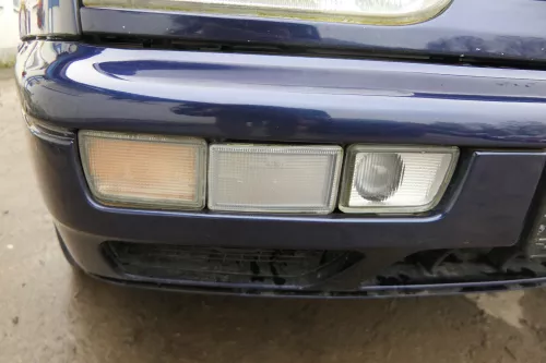 VW Golf 3 auch Cabrio Stoßstange vorne Stoßfänger vorn lackiert nlau LC5U (180210)