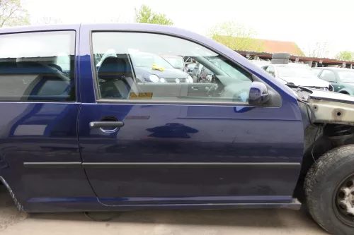 VW Golf 4 Tür vorne rechts Beifahrertür 2/3-Türer blau LB5N ohnAnbauteile