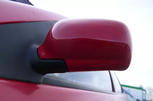 VW Polo 6N mechanisch manuell Spiegel Außenspiegel links rot LP3G (180283)