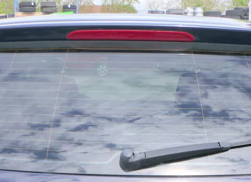 VW Golf 5 V Heckklappe hinten Kofferraumklappe mit Scheibe blau LA5G (180322)