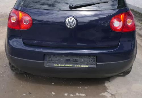 VW Golf 5 1K Limousine Stoßstange hinten Heckstoßstange blau LA5G