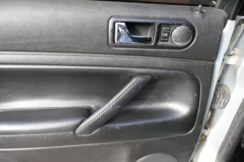 4x Passat 3B Türverkleidung Verkleidung Tür vorne links rechts  - schwarz Leder (180368)