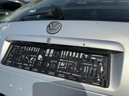 VW Passat 3B Kombi Variant Heckklappe Klappe hinten mit Scheibe silber LB7Z (180376)