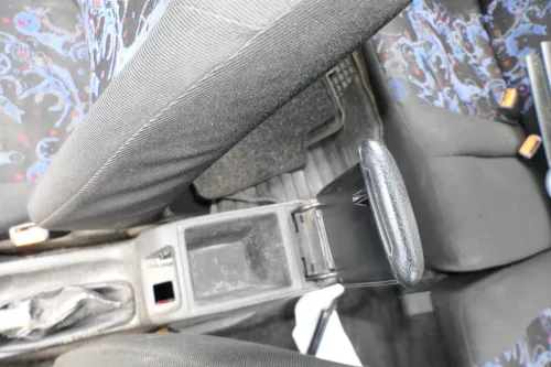 VW Passat 3A 35i Mittelarmlehne Armlehne Lehne Mitte Original schwarz gebraucht (180472)