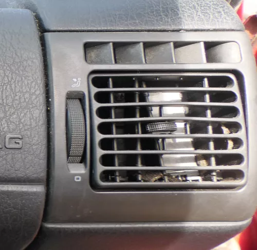 VW Passat 3A 35i Lüftungsdüse Düse Lüftung vorne rechts