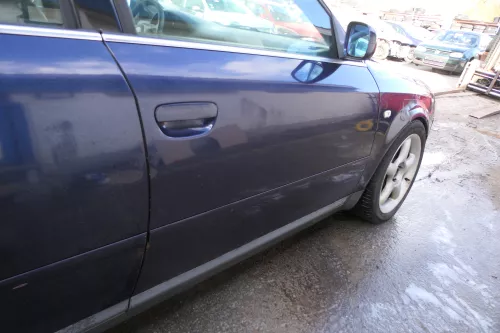 Audi A6 4B C5 Tür nur Türblatt vorne rechts Beifahrertür blau LZ5T (180534)