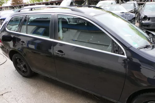 VW Golf 5 1K5 + 6 nur Kombi / Variant Tür vorne rechts Beifahrertür schwarz LC9X