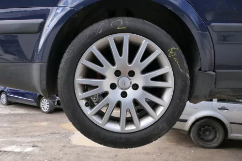 4x A6 4F Alufelgen Sommerreifen Reifen Felgen 225/50 R17 98Y  6-7mm 4f0601025AK (180657)