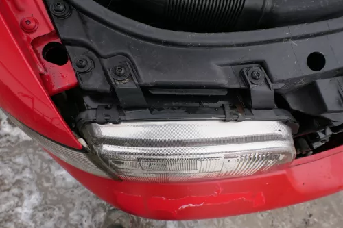 Audi A4 B5 Kombi + Limo Stoßstange vorne Frontstoßstange rot LY3H Facelift (180686)