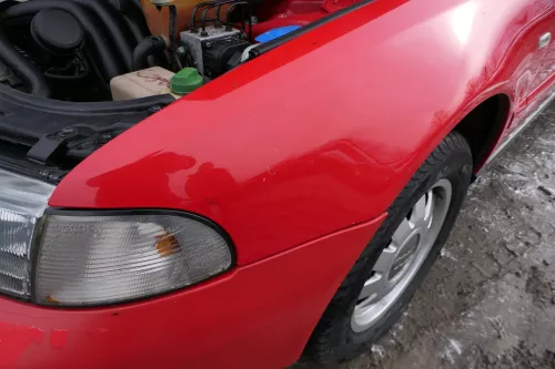 Audi A4 B5 (ab ca Ende1999 Facelift) Kotflügel vorne links rot LY3H (180687)