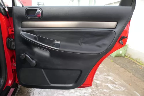 1x Audi A4 B5 Türverkleidung Verkleidung Tür hinten rechts Griff Öffner
