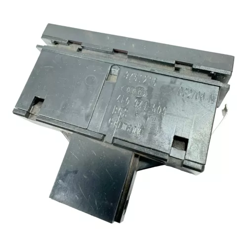 Audi A6 4F Warnblinker Relais Warnblinkerschalter Schalter 4F0941509 Knopf (180714)