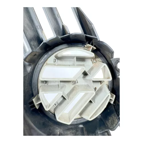 VW Polo Kombi 6K Kühlergrill vorne Grill VW Zeichen Logo Caddy 9K 6K5853654D (180726)