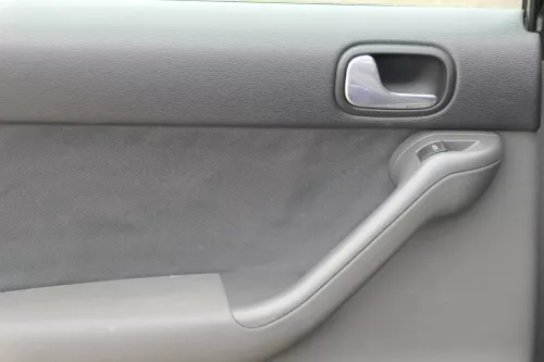 1x A3 8L Türverkleidung Verkleidung Tür hinten links 4/5-Türer onyx /schiefer (180800)