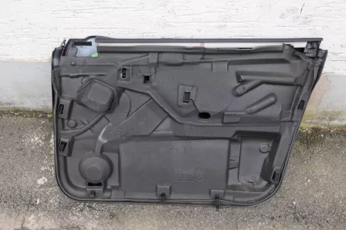 1x A3 8L Türverkleidung Verkleidung Tür vorne links 4/5-Türer onyx /schiefer (180802)