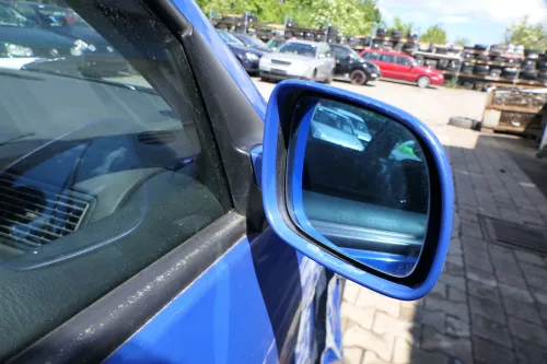VW Golf 4 Bora manueller Spiegel vorne rechts Außenspiegel blau LW5Z Glas (180842)