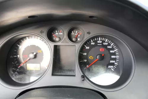 Seat Ibiza 6L Tacho Tachometer Kombiinstrument 196.000km 6L0920801 1,2 47kw 1,4