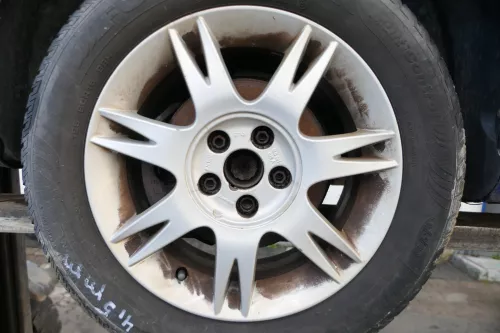 4x Polo 9N Ibiza Alufelgen Reifen 195/60 R15 -ca5-6,5mm Winterreifen 6L0601025A (180875)