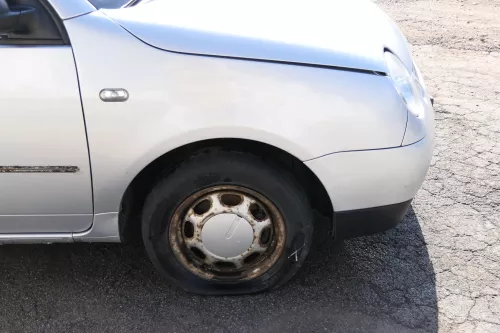 VW Lupo Kotflügel vorne rechts silber LA7W (180895)