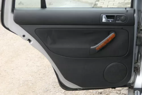 1x VW Golf 4 1J Kombi Türverkleidung Verkleidung Tür hinten links schwarz