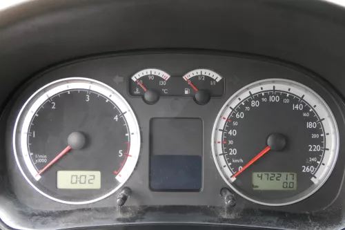 VW Bora Tacho Tachometer Kombiinstrument 472.000km 1J5920825C TDI Diesel (181003)