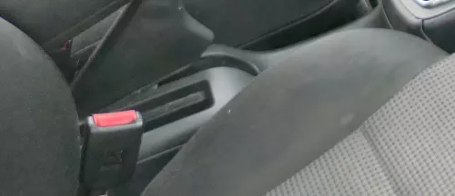 VW Golf 4 Bora Mitteltunnel Aschenbecher hinten Verkleidung schwarz Becherhalter