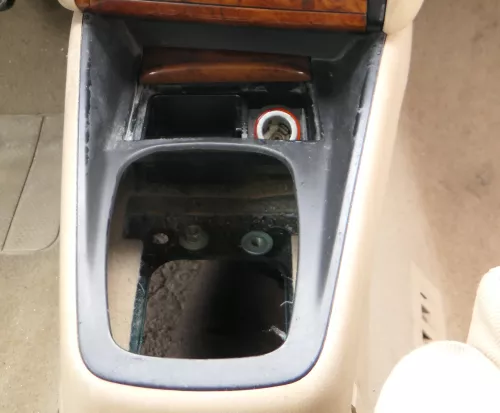 VW Golf 4 Bora Mittelkonsole Mitteltunnel um Schaltung 1J1863201D Beige besch