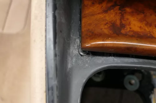 VW Golf 4 Bora Aschenbecher mit Zigarettenanzünder Anzünder Holz Holzoptik wurze (181057)