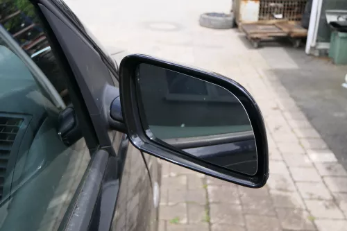 VW Polo 9N elektrischer Spiegel Außenspiegel rechts vorne schwarz LC9Z (181107)