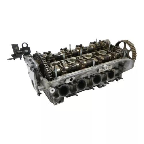 VW Passat 3B A4 Zylinderkopf mit Nockenwellen Ventile AJQ 1,8T APU (181161)