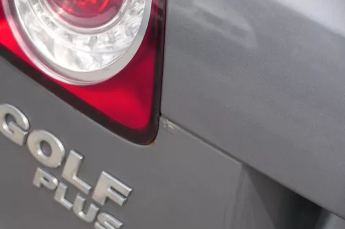 VW Golf Plus 5M + 521 Heckklappe hinten Kofferraumklappe + Scheibe grau LA7T (181337)