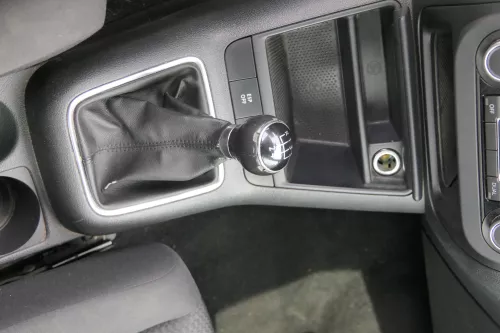 VW Golf Plus 5M Schaltknauf Schaltsack Schaltung Schaltknüppel 5-Gang 5M0711113R (181364)